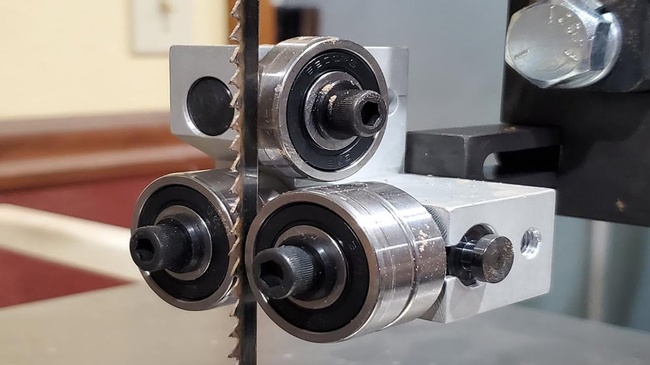 Направляющие ролики ленточной пилы